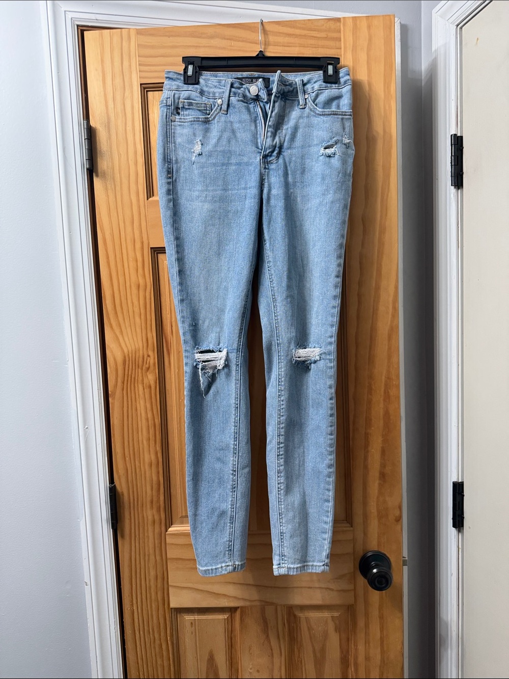 Judy Blue Light Wash Distressed Skinny Jeans